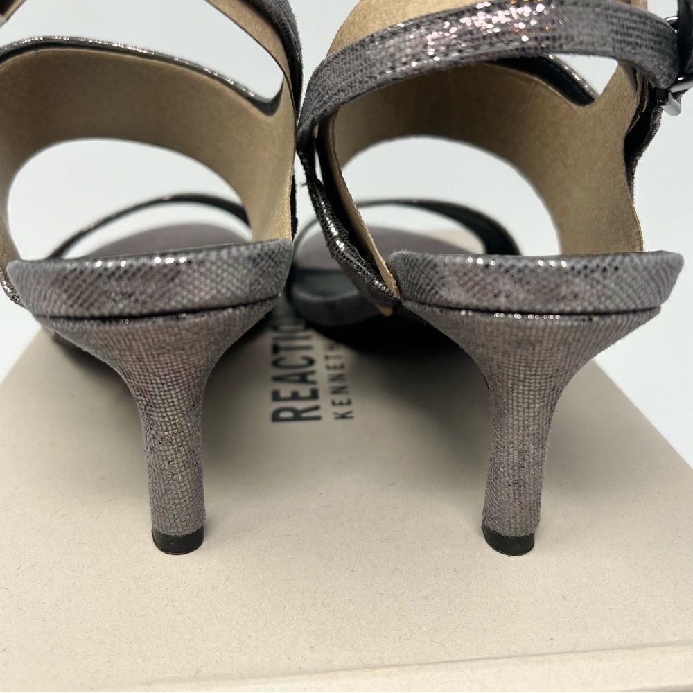 Kenneth Cole Dee Sandals - Picture 5 of 9